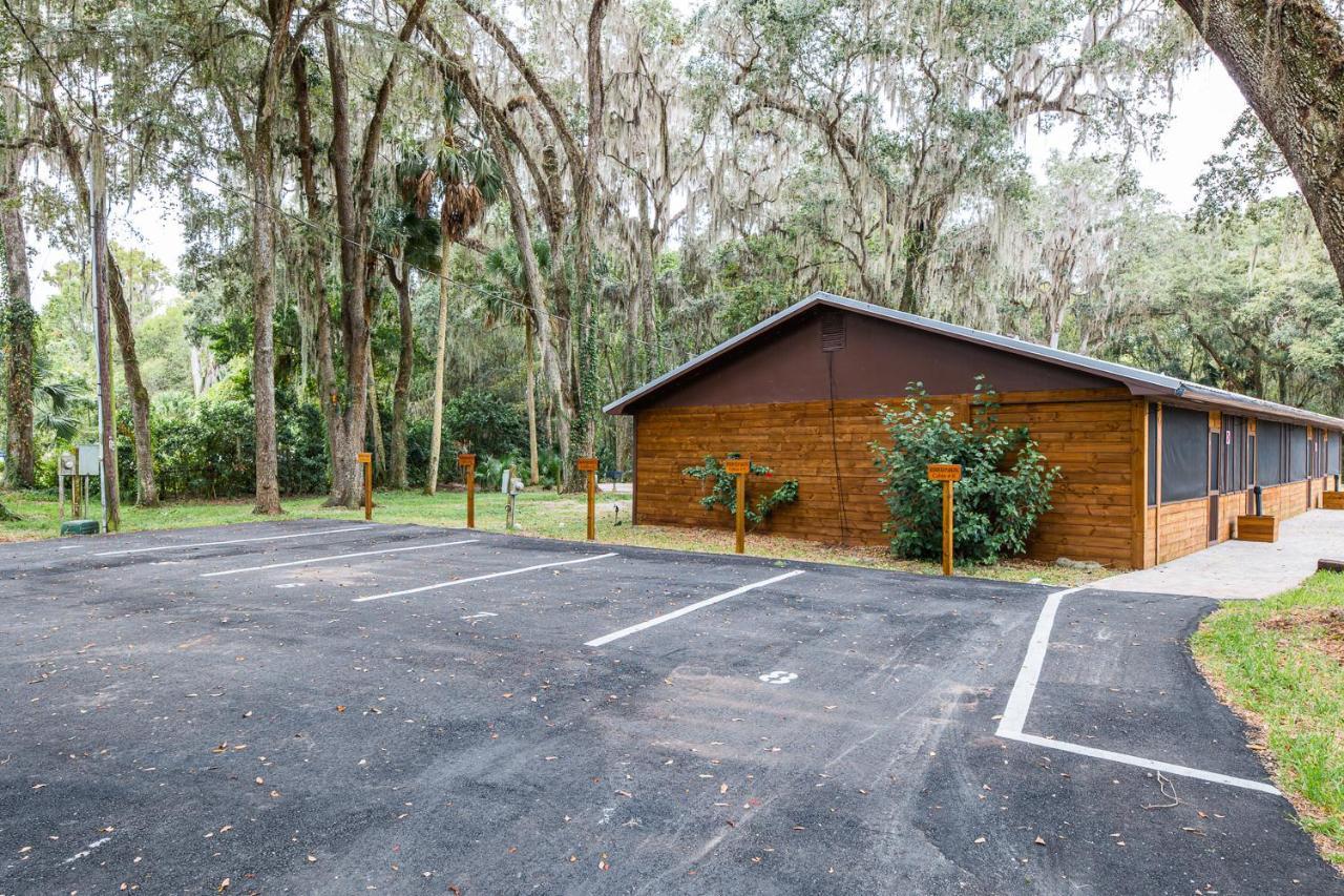 Idlewild Lodge And Rv Park Lake Panasoffkee Exteriör bild